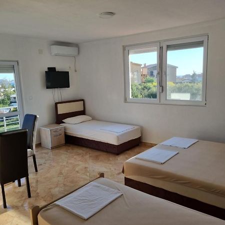 Apartmani Ani Bar Eksteriør billede