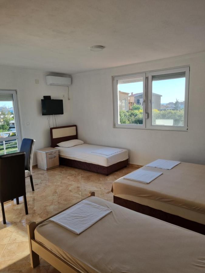 Apartmani Ani Bar Eksteriør billede