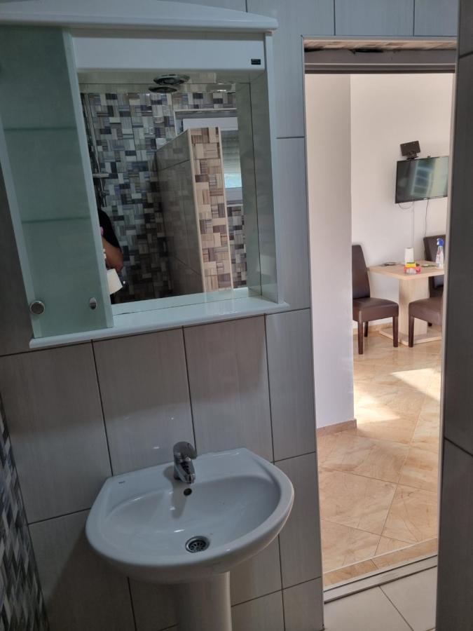 Apartmani Ani Bar Eksteriør billede