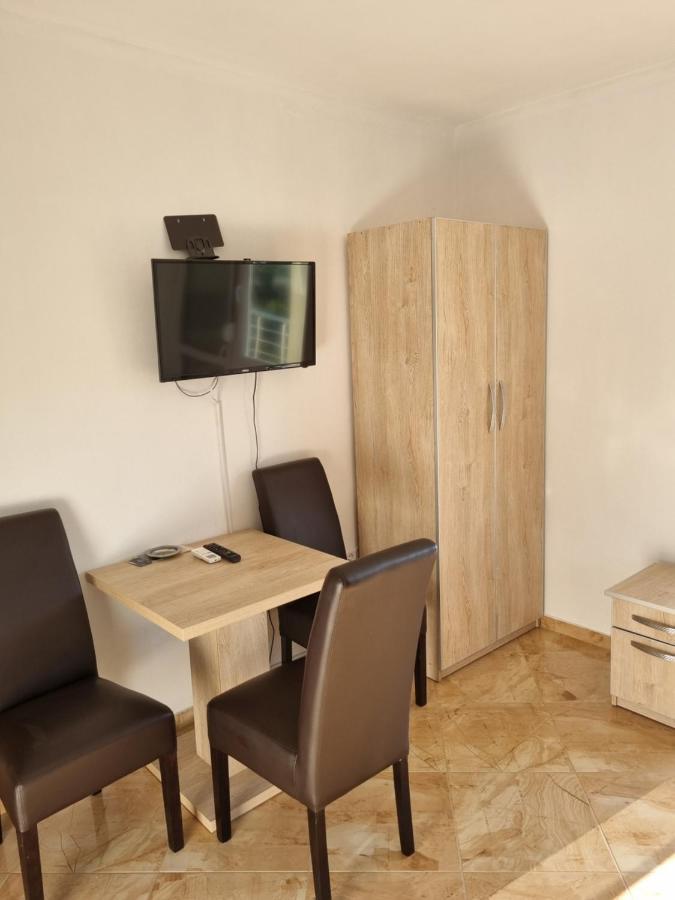 Apartmani Ani Bar Eksteriør billede